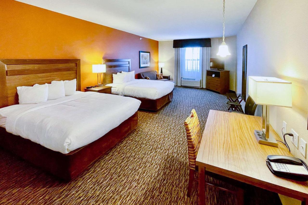 Mainstay Suites Watford City - Event Center Exterior foto