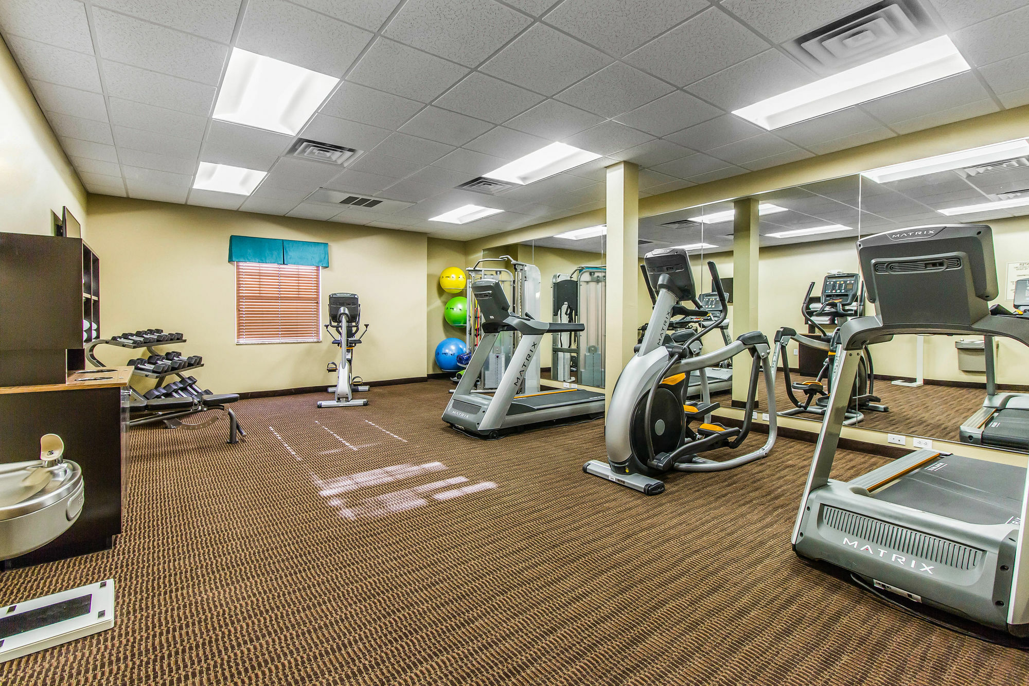 Mainstay Suites Watford City - Event Center Exterior foto